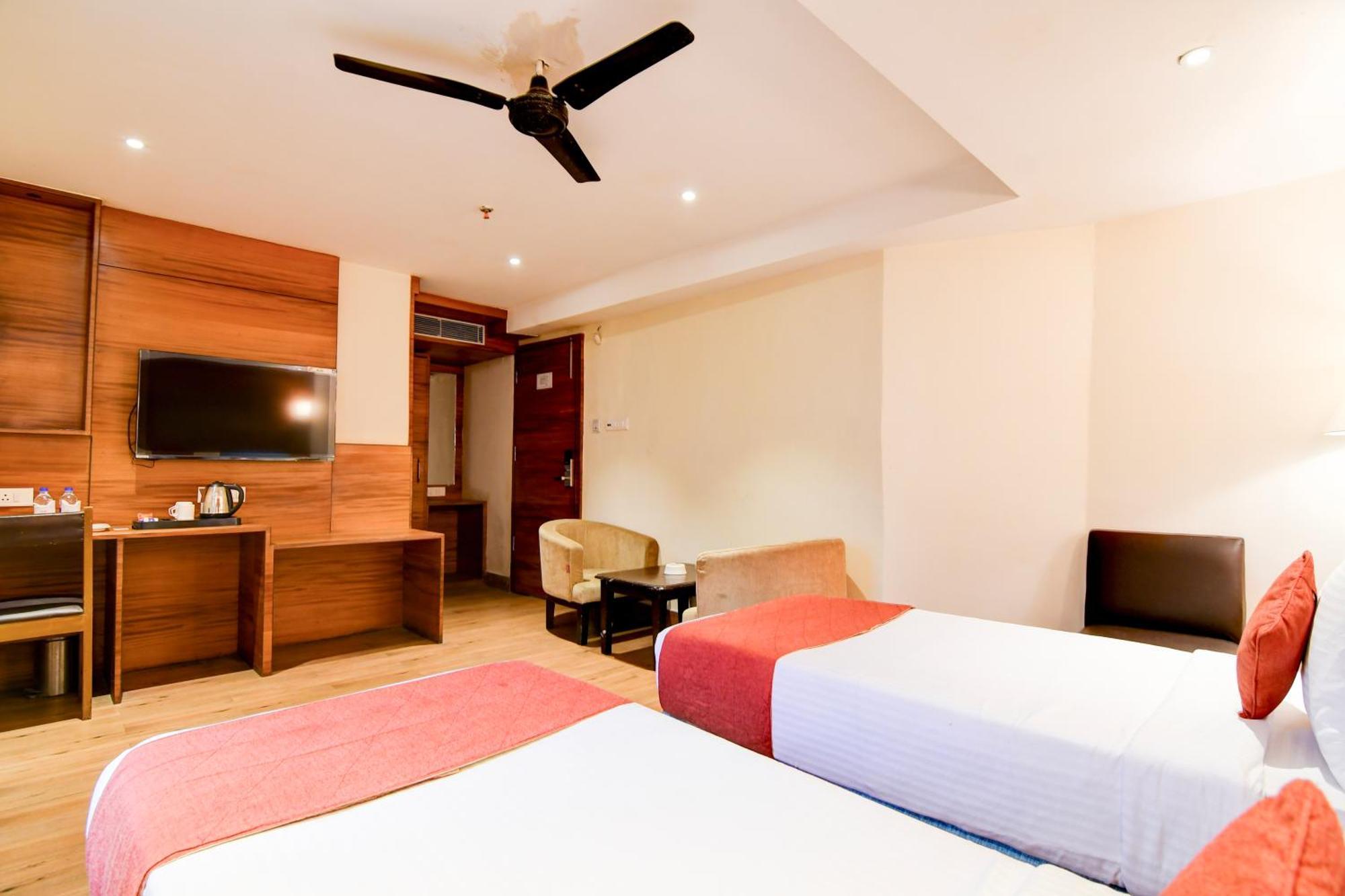 Hotel King'S Crown Kalkutta Kültér fotó