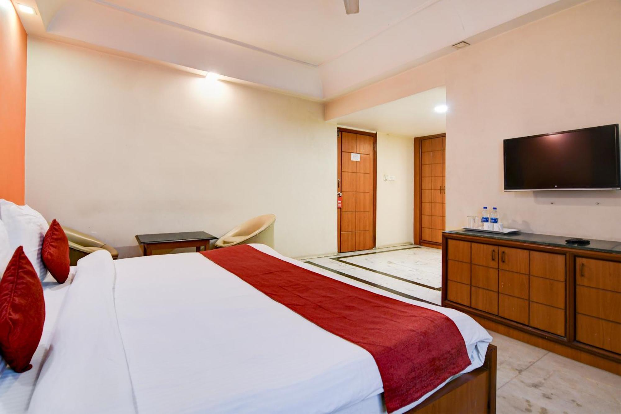Hotel King'S Crown Kalkutta Kültér fotó